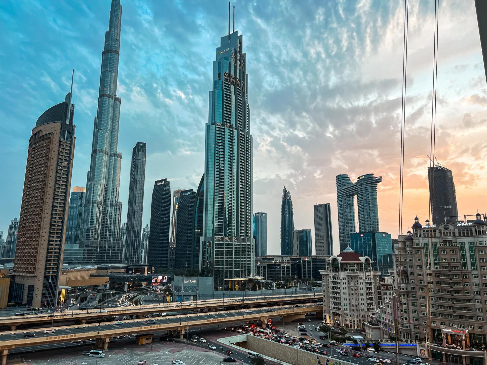 Appartamento Stunning Burj View Dubai Mall Access Infinity Pool Esterno foto